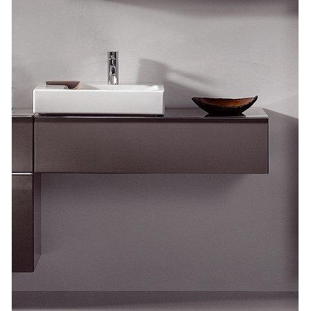 Keramag iCon Umywalka klasyczna z dekoracyjną mydelniczką po lewej stronie 50x48,5cm, biała 124150