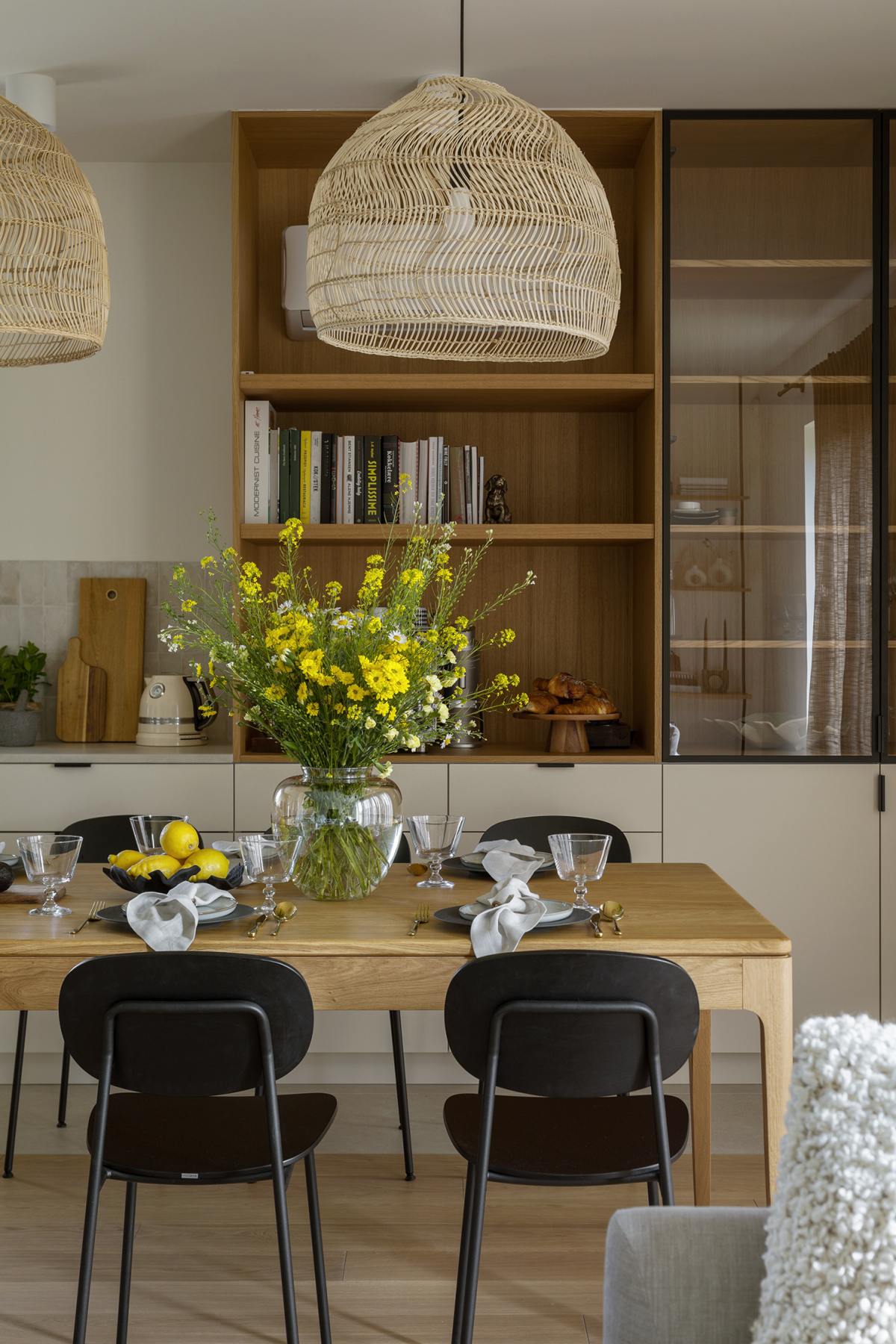 Mieszkanie 167 metrów w Dawidach Bankowych pod Warszawą pokój dla gości