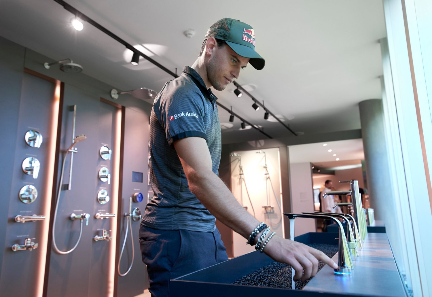 dominic thiem duravit, duravit thiem, dominic thiem