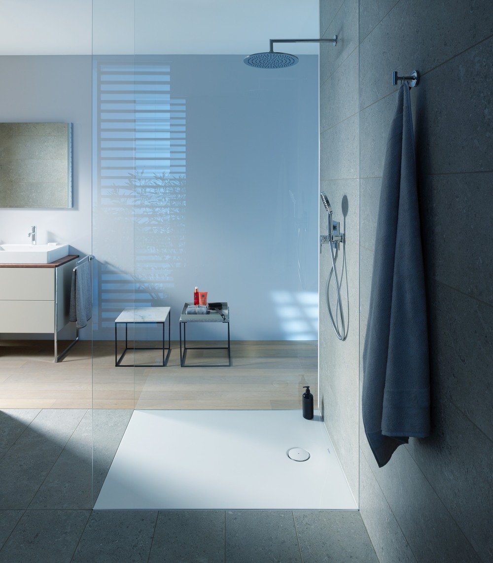 Brodzik na równi z płytkami Duravit Tempano - lazienkarium.pl duravit tempano brodzik prostokątny, duravit tempano brodzik biały, duravit tempano brodziki