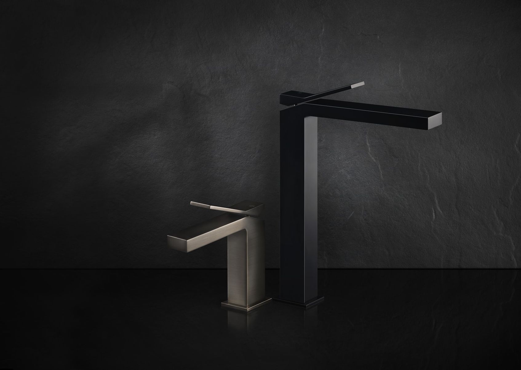 Gessi Rettangolo Bateria Umywalkowa w Kształcie Litery K Gessi Armatura Rettangolo - lazienkarium.pl Gessi Rettangolo K – armatura łazienkowa jako dzieło sztuki