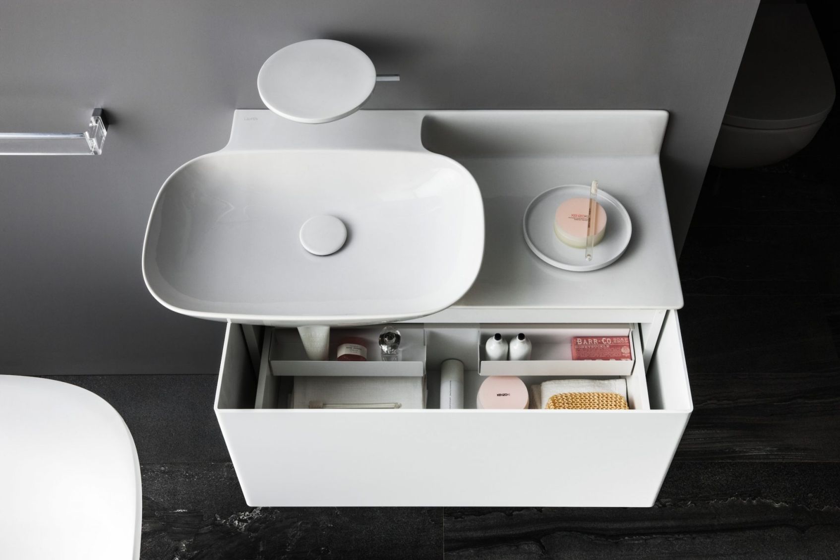 Laufen Ino – ceramika łazienkowa idealna do minimalistycznych wnętrz