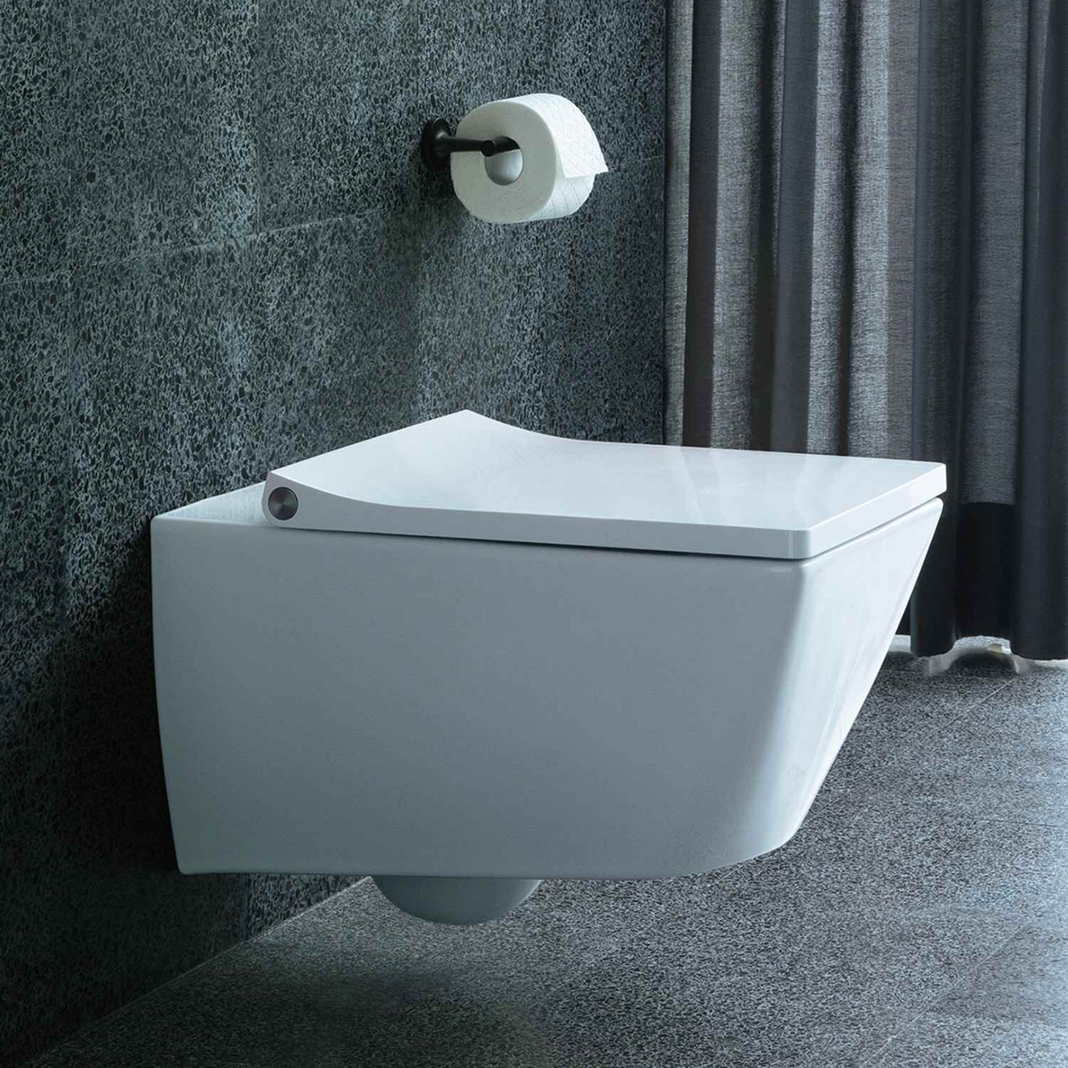 Toaleta WC z powłoką ułatwiającą mycie - www.Łazienkarium.pl miska wc z powłoką, powłoka na ceramice sanitarnej, kibel z powłoką
