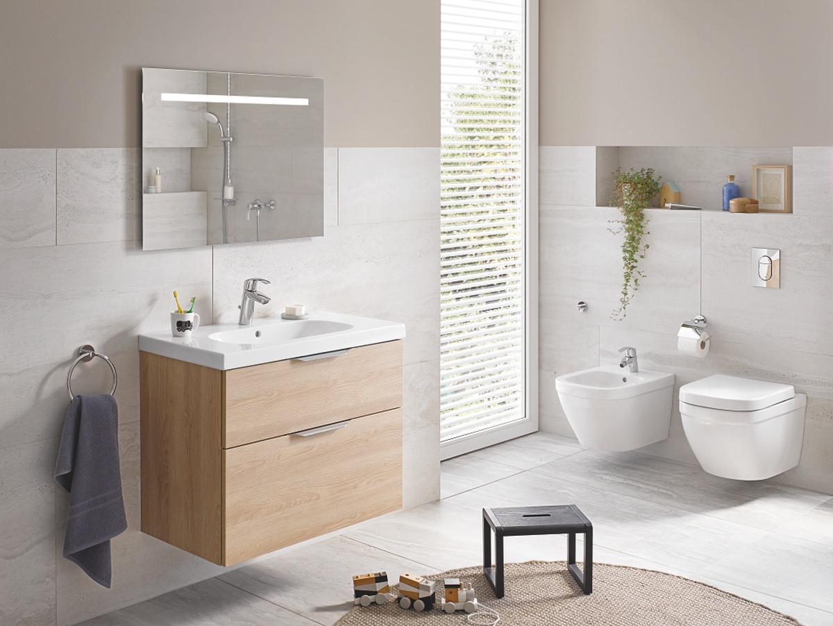 Grohe Euro Ceramica Toaleta podwieszana biała