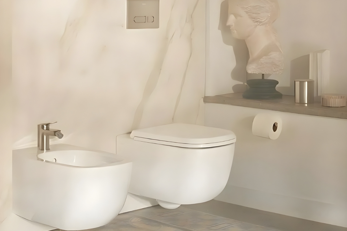 Duravit Aurena Toaleta WC bezkołnierzowa biała