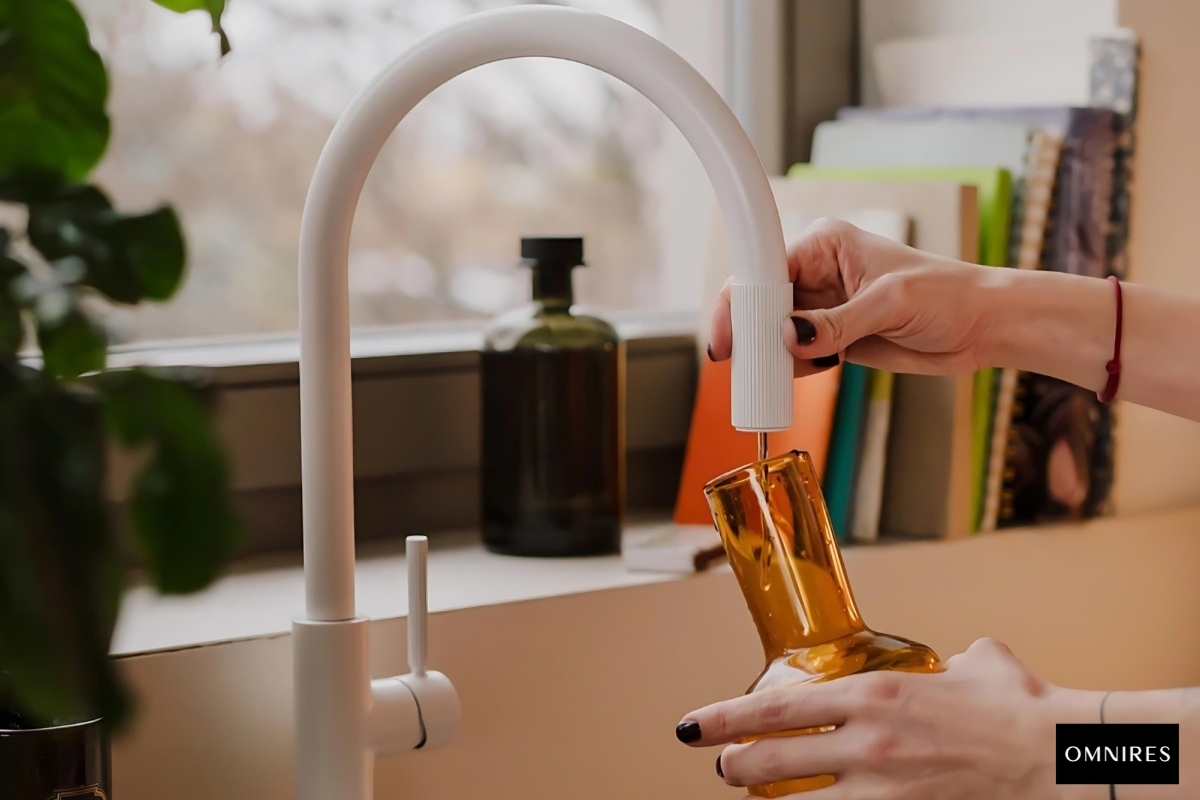 OMNIRES Switch Bateria kuchenna do filtra widy biały mat