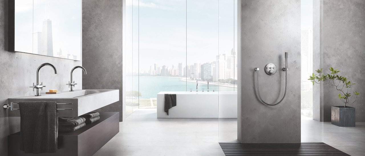 Armatura Grohe w łazience z mikrocementem - www.Łazienkarium.pl betonowa łazienka, mikrocement w łazience, mikrocement do łazienki, mikrocement łązienka kolory