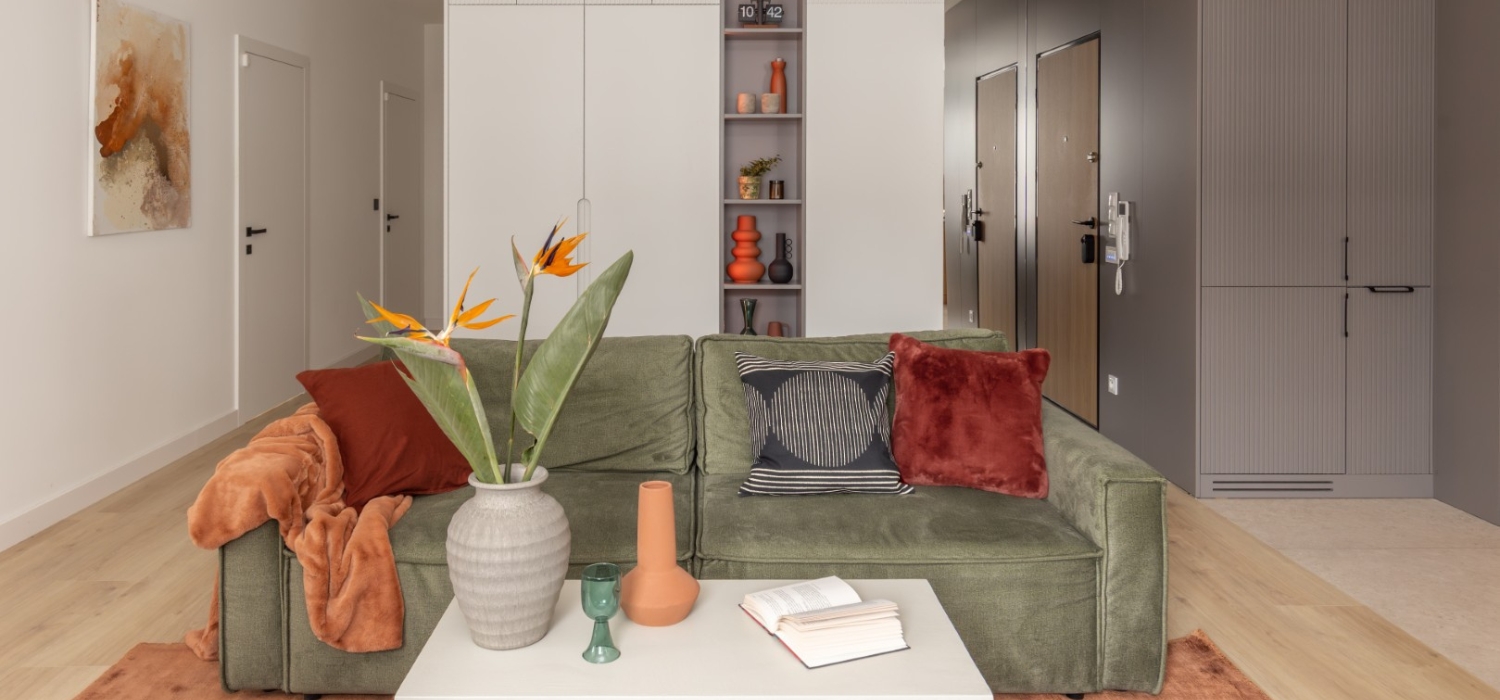 Industrialne wnętrze Kolejowa Warszawa - inspiracje, sztuka i styl